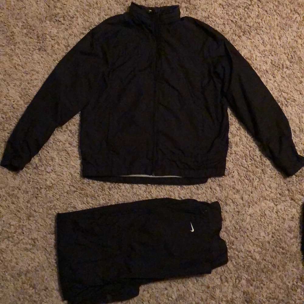 Nike jogging suit in EUC